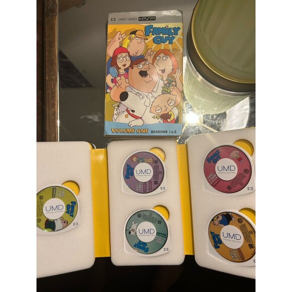 Family Guy Volume One Seasons 1 & 2 [UMD] (Sony PlayStation Portable PSP)